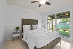 4 habitaciones, tabla de planchar con plancha, cuna de viaje y wifi