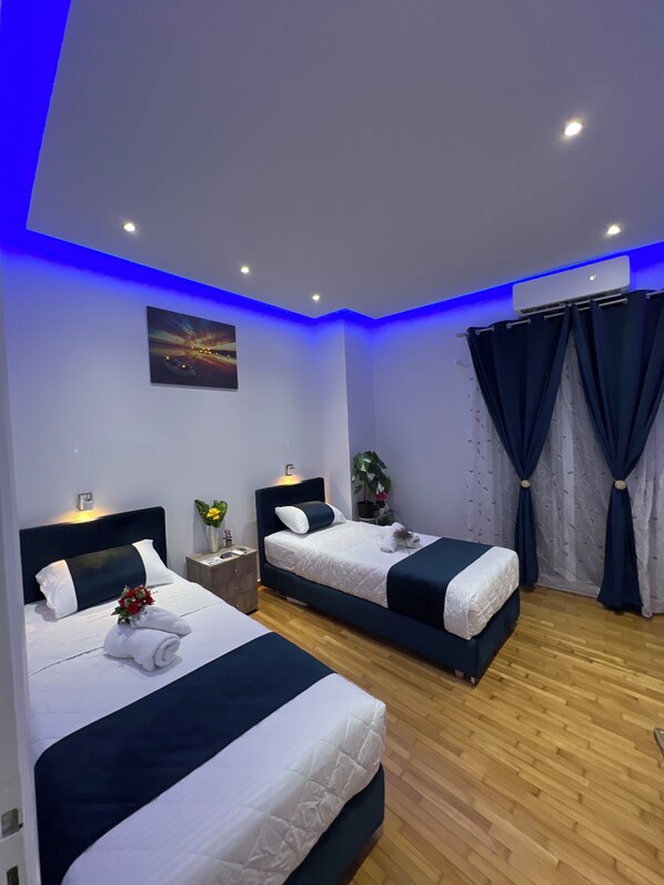 2 chambres, fer et planche à repasser, Wi-Fi, draps fournis