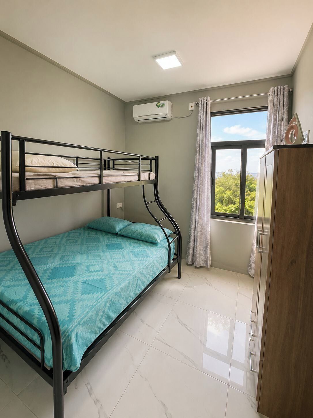 2 habitaciones, wifi y ropa de cama 