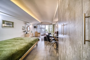 Strykejern/-brett, wi-fi og sengetøy