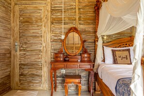 Deluxe Double Room | Desk, soundproofing, free WiFi, bed sheets - Kubu Sari Ubud (Ubud)