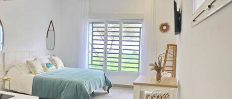 1 bedroom, iron/ironing board, internet, bed sheets