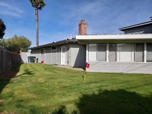 Exterior - Cozy home near the beach  (Grover Beach)