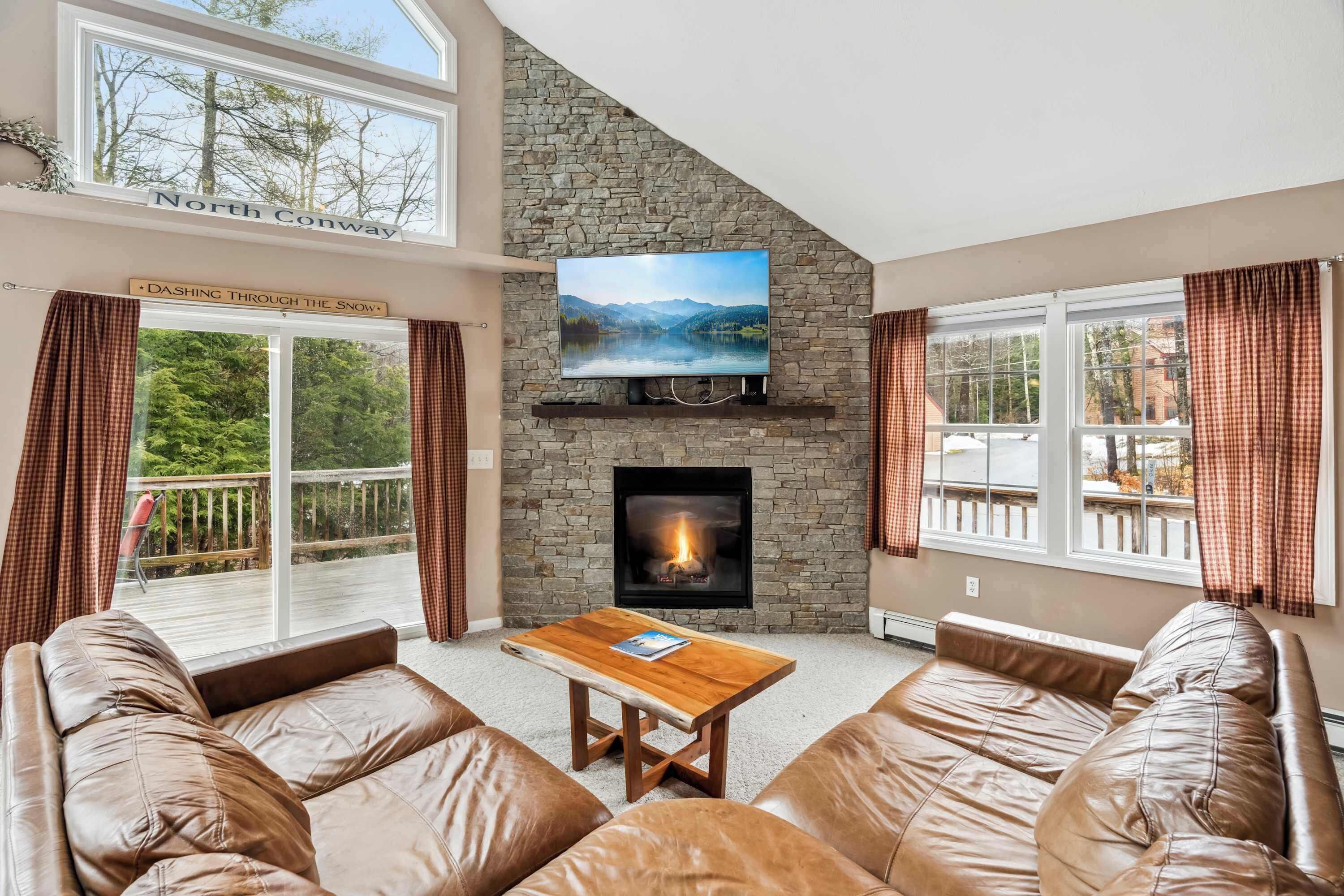 TV, fireplace, offices