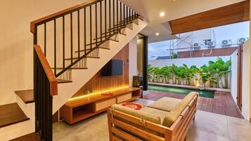 Deluxe Villa | Living area