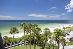 Unclassified image, 5 of 48, button