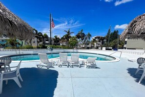 Imagen sin descripción, 3 de 48, botón