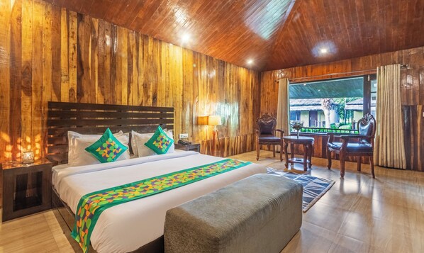 Premium-Zimmer | 1 Schlafzimmer, Schreibtisch, Verdunkelungsvorhänge