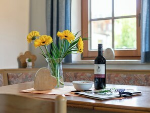 Dining - Beautiful apartment, only 80 m from the ski bus (Reith im Alpbachtal)