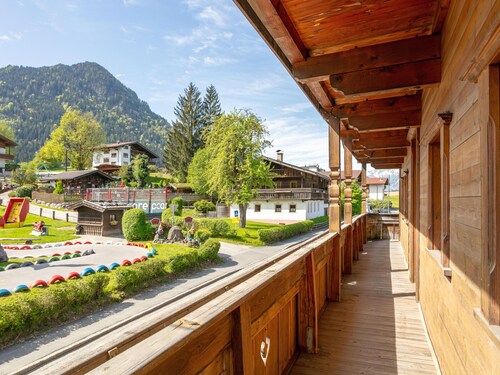 Appartement à la ferme, 80 m du bus de ski