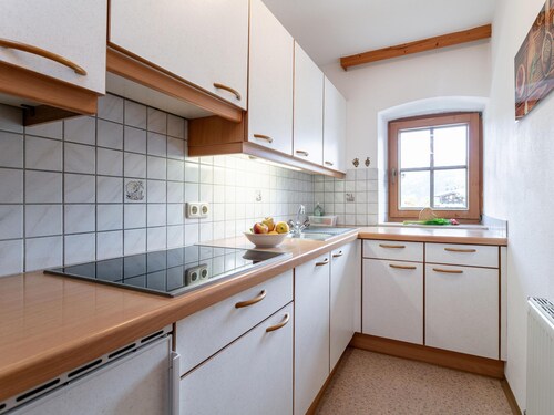 Apartment on a farm, 80 m from the ski bus