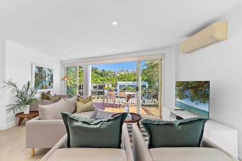 Apartment, 2 Bedrooms, Pets allowed, River View | Living area
