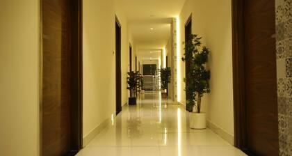 Rajathadri Royal Inn