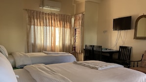 Unclassified image, 4 of 8, button - Trekkers Lodge (Pokhara)
