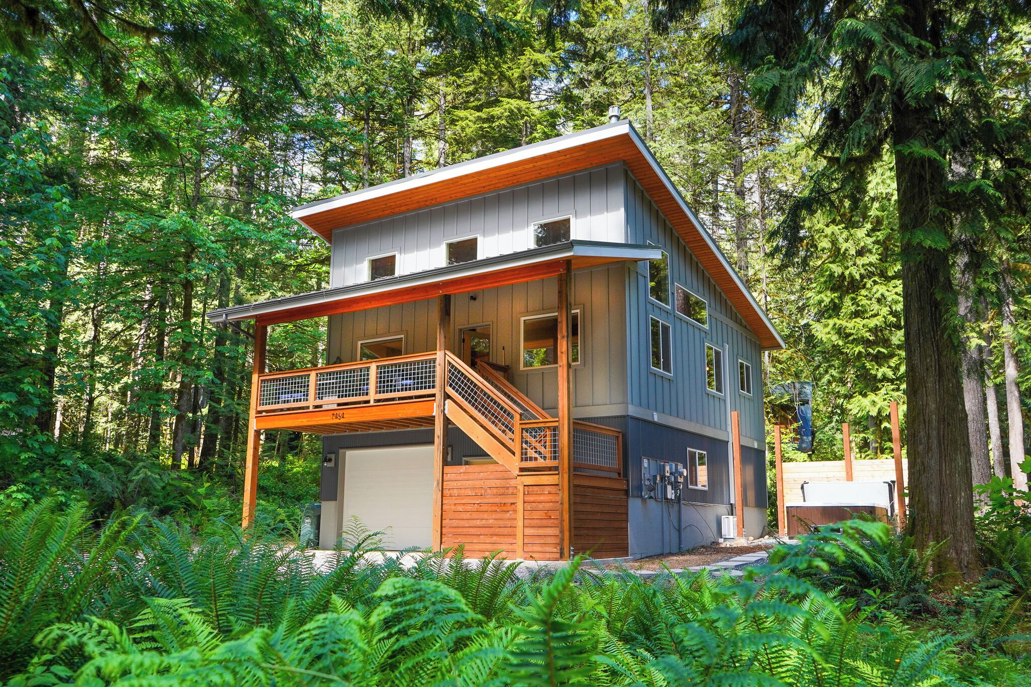 Ski, Soak, Stay! A/C, Pet-Friendly Cabin