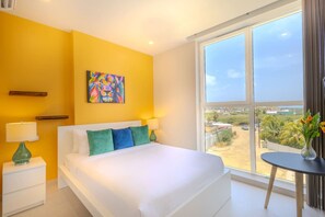 2 soverom, safe på rommet, skrivebord og strykejern/-brett