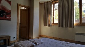 2 bedrooms, bed sheets - Nice apt 8 ppl with sapacious terrace (Les Deux Alpes)