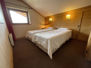 2 chambres, draps fournis