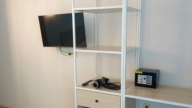 Verdunkelungsvorhänge, kostenloses WLAN, Bettwäsche