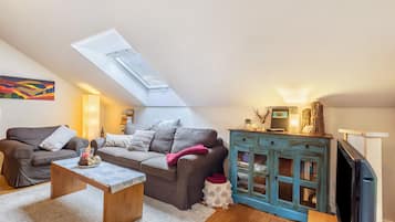 Televisie en een open haard