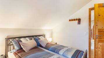 2 chambres, Wi-Fi gratuit, draps fournis