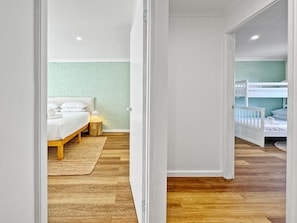 2 chambres, fer et planche Ă repasser, Wi-Fi, draps fournis