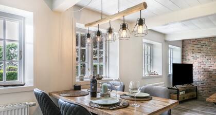 Vacation Home "Luis - Hus" with 2 Private Terraces, Private Garden & Wi-Fi