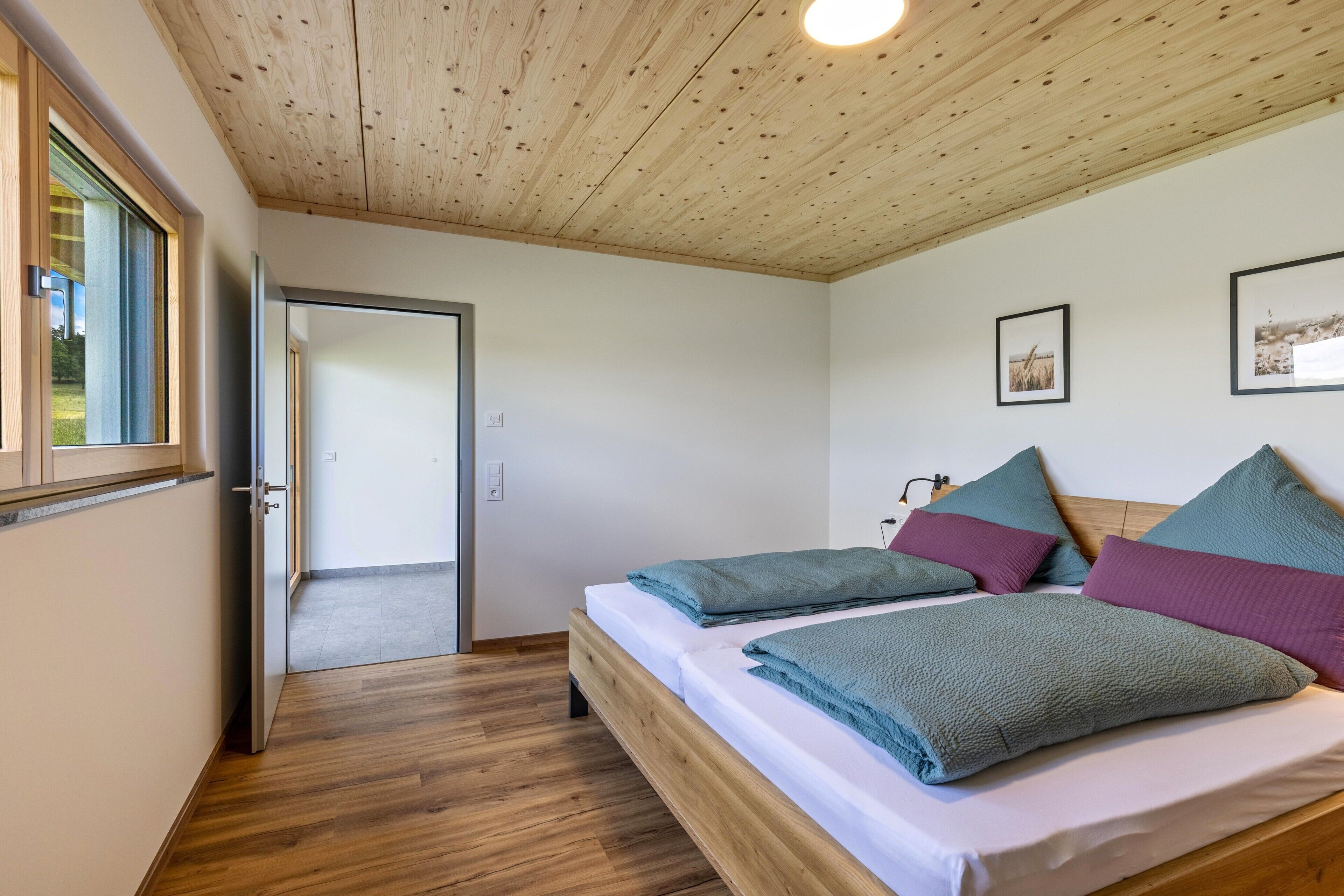 2 quartos, Wi-Fi de cortesia, roupa de cama