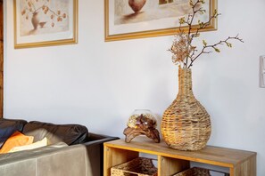 Interior - Apartment 'Gemütliche Ferienwohnung In Seenähe' with Shared Terrace, Shared Garden and Wi-Fi (Neustrelitz)