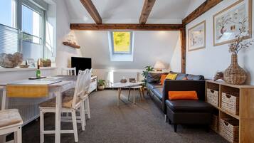 TV, DVD player, stereo