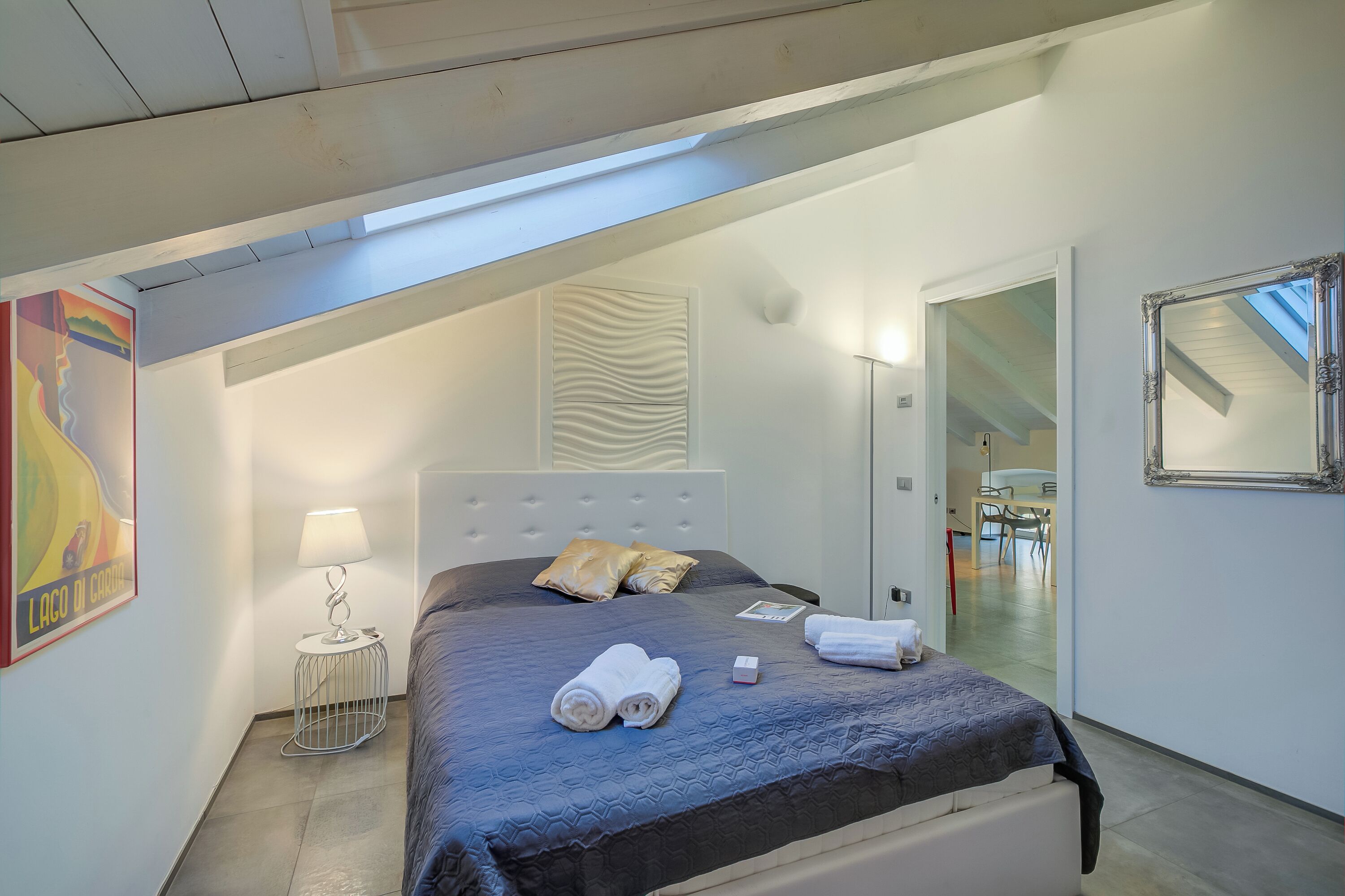 Apartament familiar, diversos dormitoris (Loft & Jacuzzi) | 2 dormitoris, planxa i posts de planxar, wifi gratuïta i roba de llit 