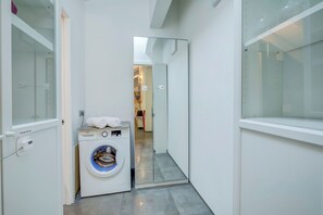 Family Apartment, Multiple Bedrooms (Loft & Jacuzzi) | Interior - Loft & Jacuzzi (Riva del Garda)