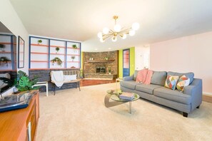 تلفزيون، مكتب