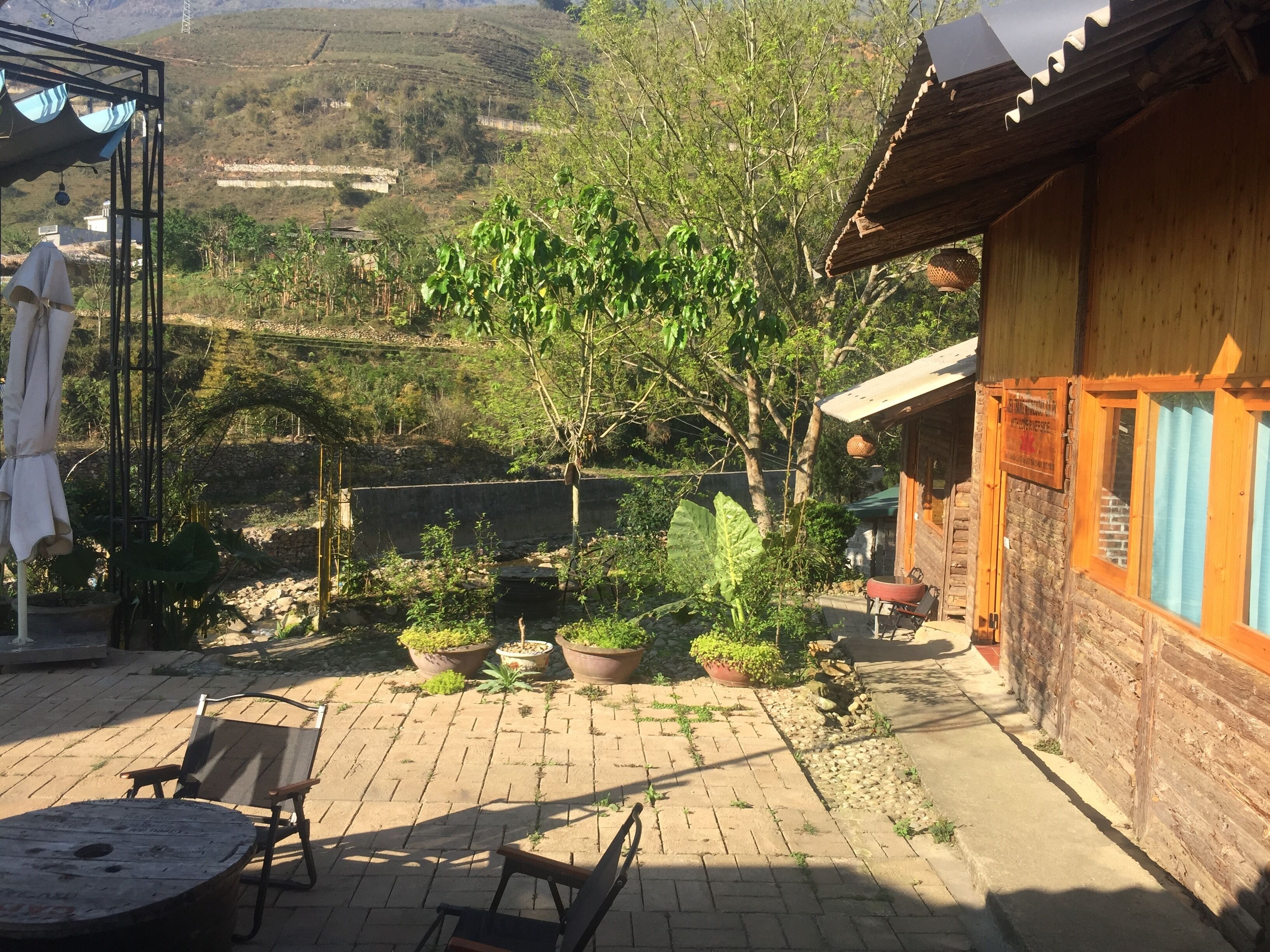 المنشأة من الخارج