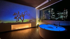 Bain à remous intérieur