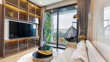 Deluxe Apartment, 1 Bedroom, Balcony, City View | View from room