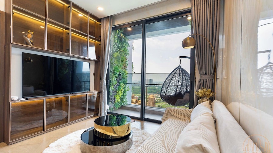 The LUMIERE Riverside Residence