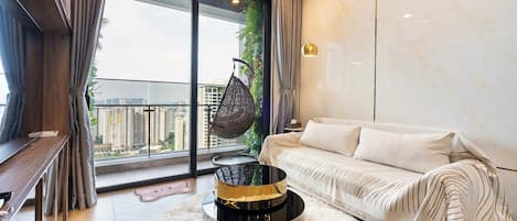 华丽公寓, 1 间卧室, 阳台, 城市景观 | 高档床上用品、羽绒被、Select Comfort 床、客房内保险箱