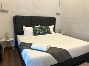 Basic House | Iron/ironing board, free WiFi - Garden Home Ipoh (Ipoh)