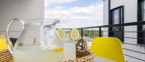 Refreshments.