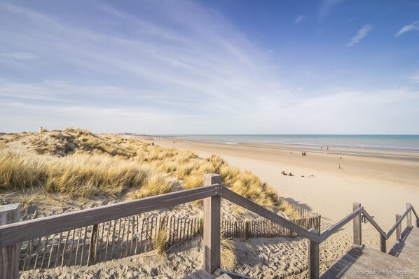Tæt på stranden