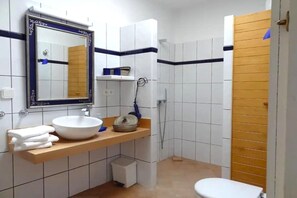 Shower, hair dryer - House in Porto Salé with Ibiza Views (Formentera)