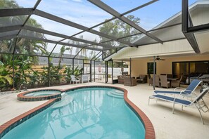 Et oppvarmet basseng