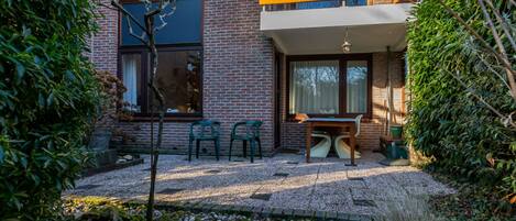 Buiten dineren