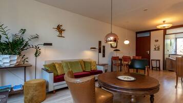 Smart TV, DVD player