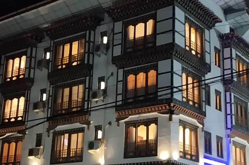 Hotel Khuruu Khuruu — hotel in Drame lam, Punakha, Bhutan