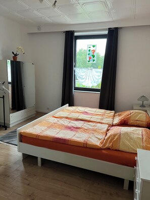 1 Schlafzimmer, Internetzugang