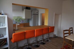 Dining - Gartenwohnung im Grünen auf Mühlengelände in der Nähe von Weimar (Am Ettersberg)