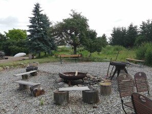 Property grounds - Gartenwohnung im Grünen auf Mühlengelände in der Nähe von Weimar (Am Ettersberg)