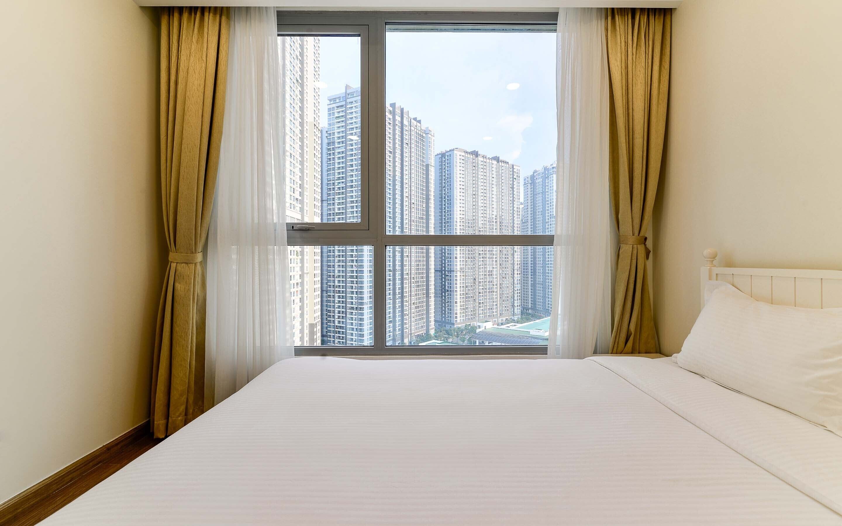 Căn hộ Deluxe, 2 phòng ngủ, ban công, quang cảnh thành phố | Bộ trải giường bằng vải cotton Ai Cập, bộ đồ giường cao cấp 